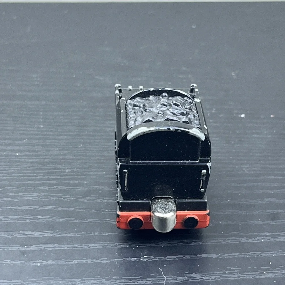 Mattel Thomas & Friends Neville's Coal Tender Die-Cast Metal Magnetic Train Car
